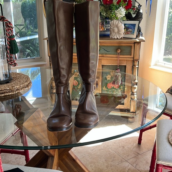 Michael Kors leather boots - Picture 1 of 6